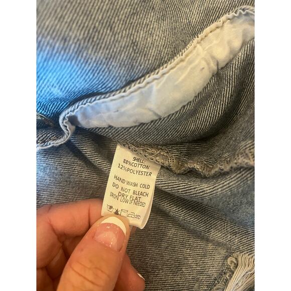 Fantasic Fawn Distressed Acid Wash Jean Jacket Women S Thrashed Fringe Trucker - Picture 8 of 10